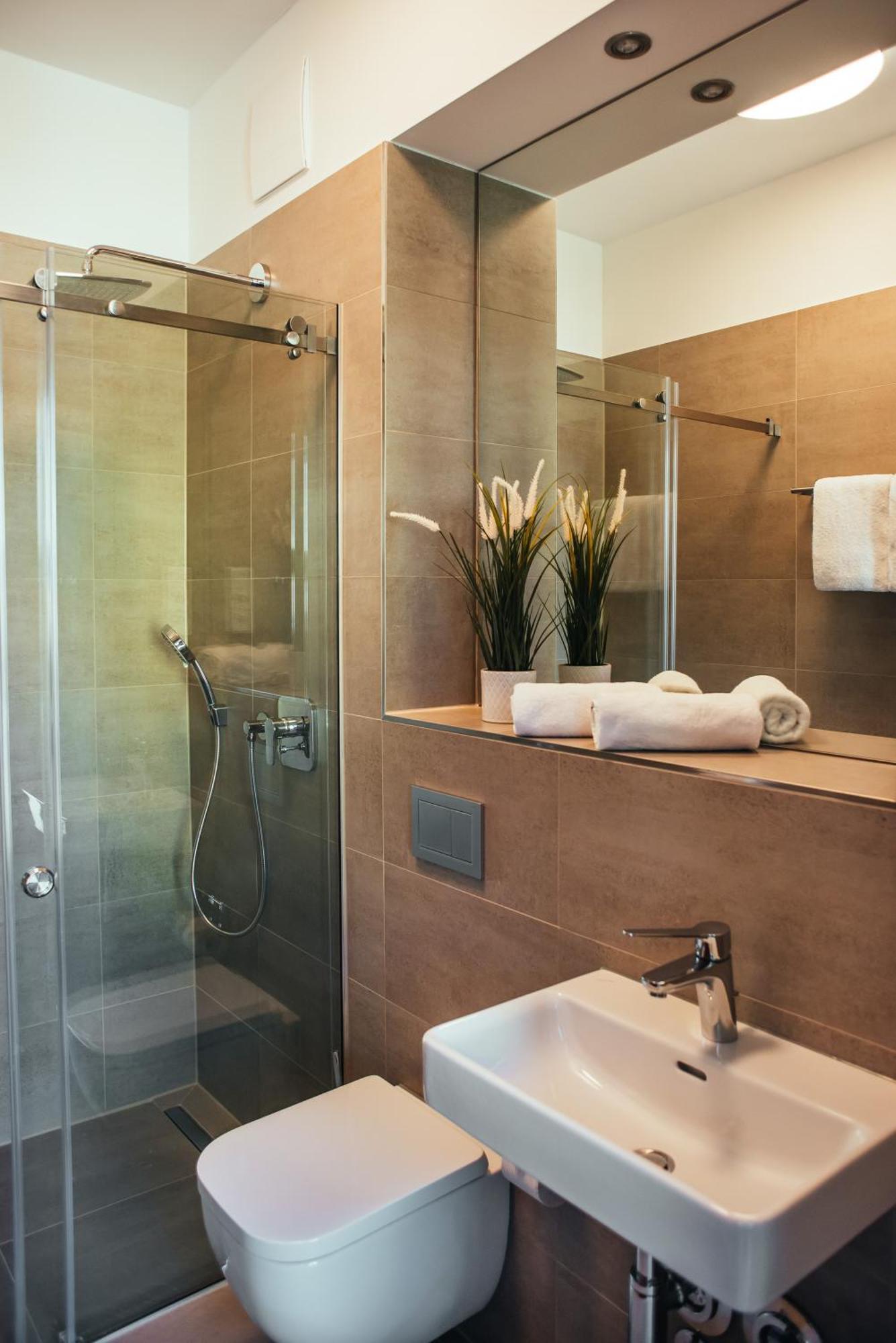 The Rix Studios & Suites Near Sbahn Neukolln Berlin Ruang foto